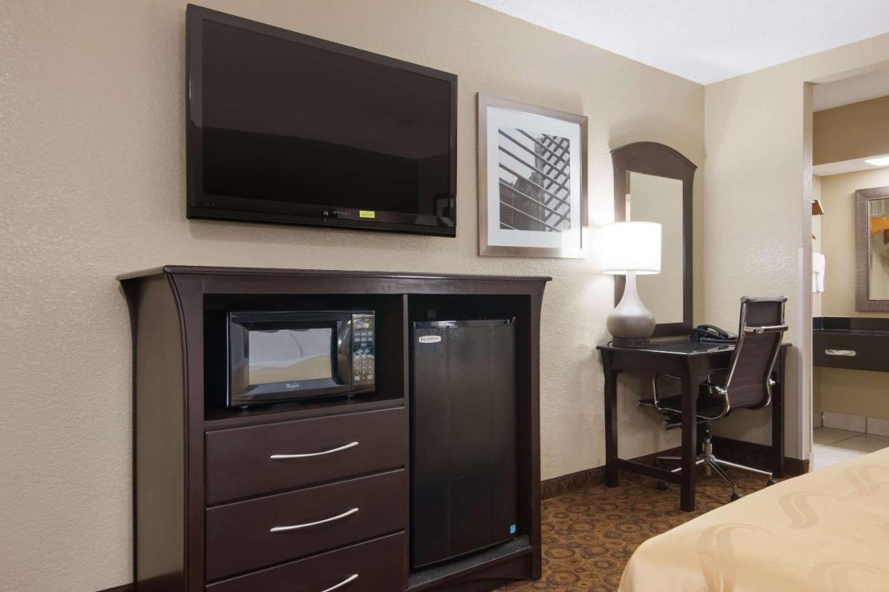 Quality Inn Magnolia Exterior photo