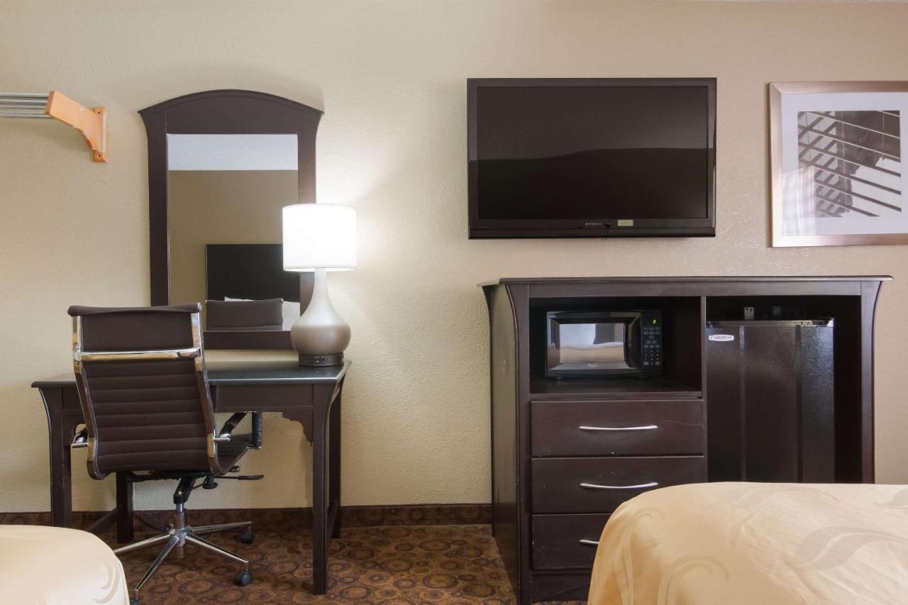 Quality Inn Magnolia Exterior photo