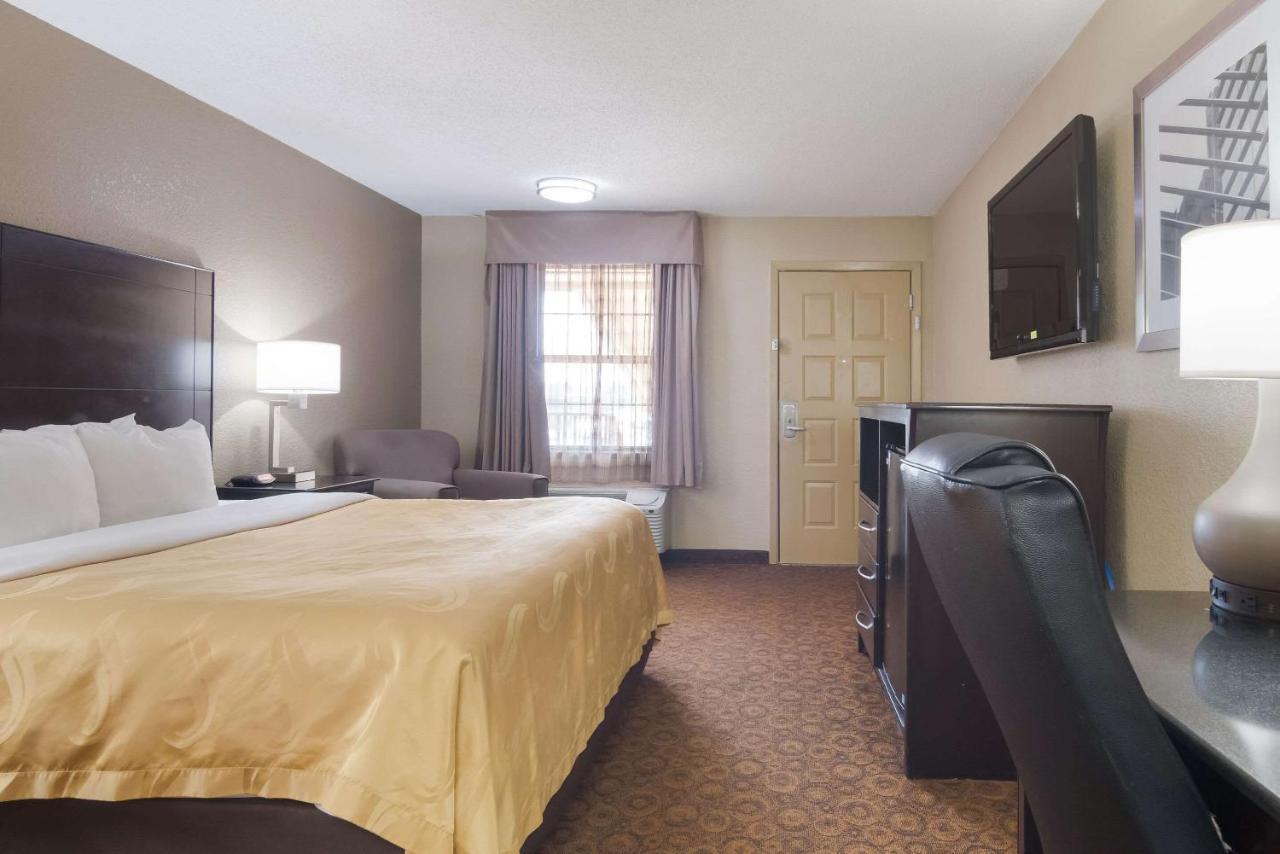 Quality Inn Magnolia Exterior photo