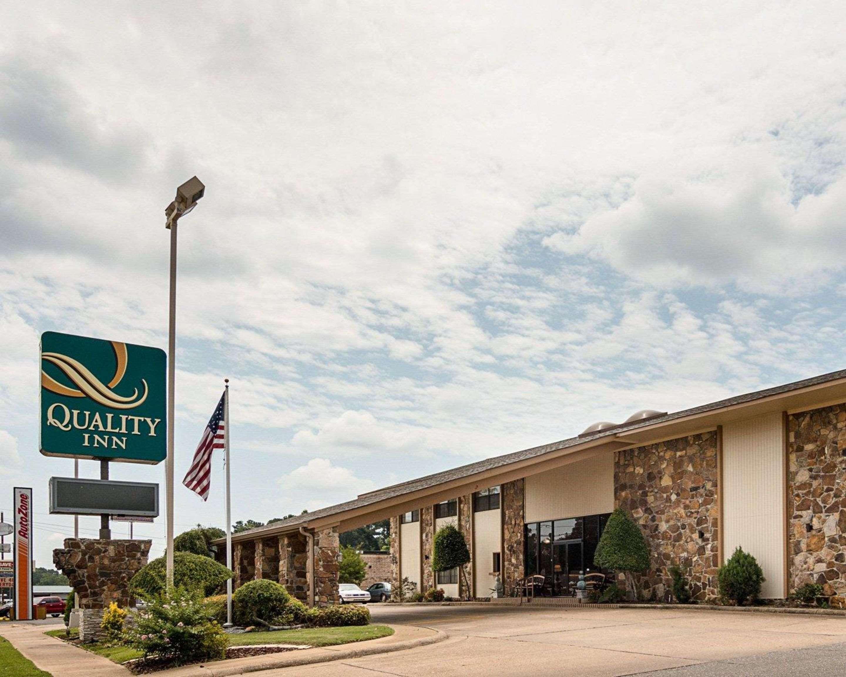 Quality Inn Magnolia Exterior photo
