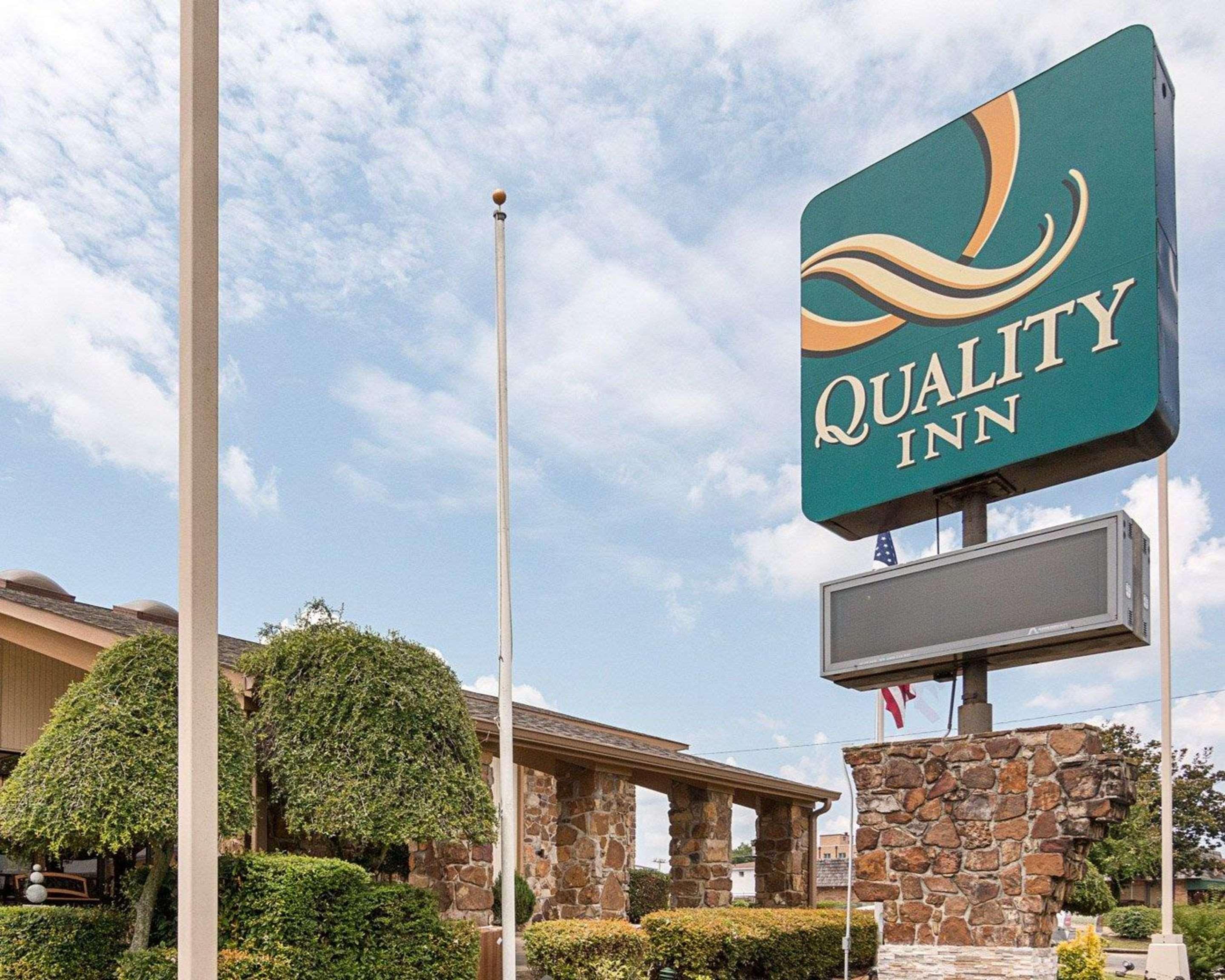 Quality Inn Magnolia Exterior photo